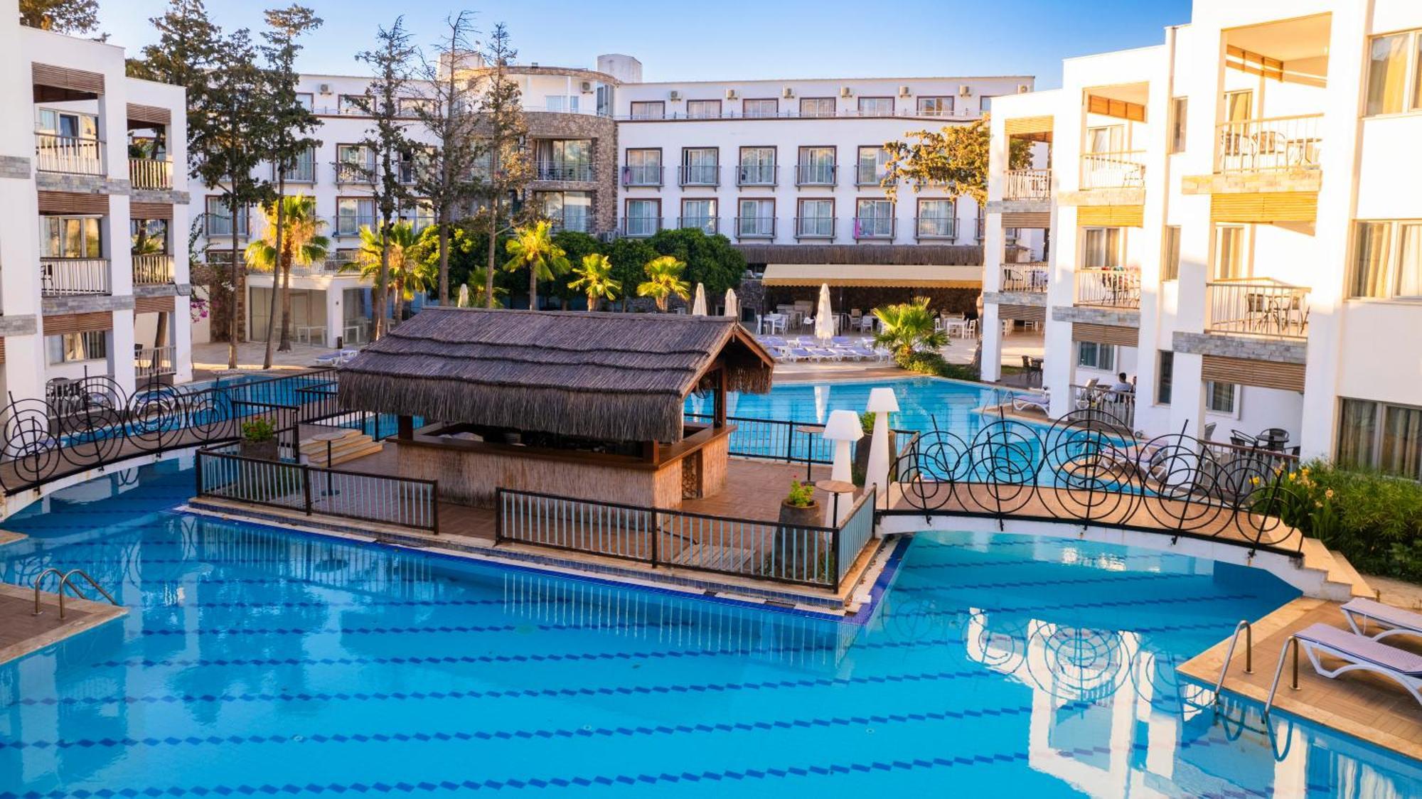 Ladonia Hotels Mio Bianco 아크얄라 외부 사진